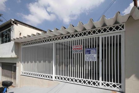 Casa à venda com 144m², 3 quartos e 1 vagaFachada