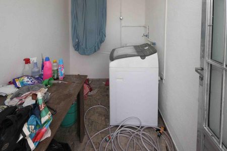Casa à venda com 144m², 3 quartos e 1 vagaÁrea de Serviço