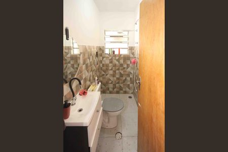 Casa à venda com 144m², 3 quartos e 1 vagaBanheiro