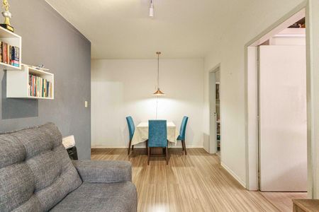 Sala de apartamento à venda com 1 quarto, 43m² em Vila Ipiranga, Porto Alegre