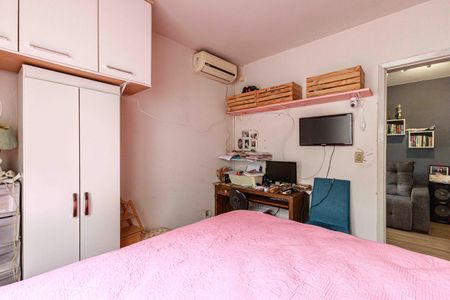 Quarto  de apartamento à venda com 1 quarto, 43m² em Vila Ipiranga, Porto Alegre