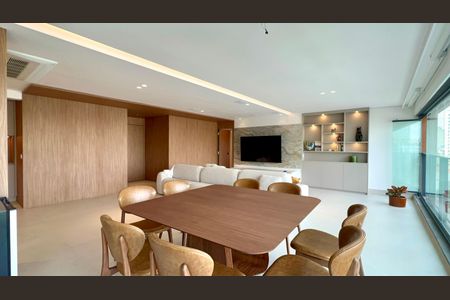 Apartamento à venda com 157m², 3 quartos e 2 vagasSala