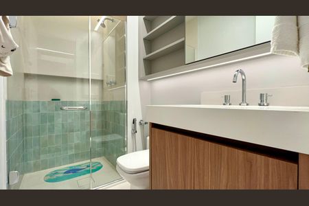 Apartamento à venda com 157m², 3 quartos e 2 vagasBanheiro da Suíte 1