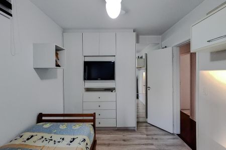 Apartamento à venda com 97m², 3 quartos e 2 vagasQuarto 2