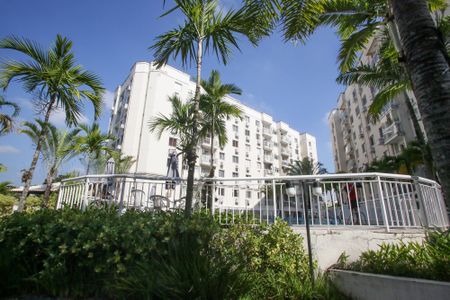 Apartamento à venda com 56m², 2 quartos e 1 vagaFachada do Bloco