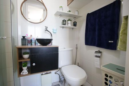 Apartamento à venda com 56m², 2 quartos e 1 vagaBanheiro da Suíte