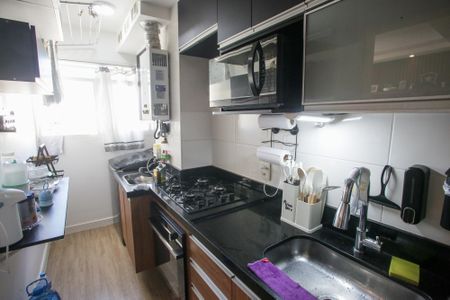 Apartamento à venda com 56m², 2 quartos e 1 vagaCozinha