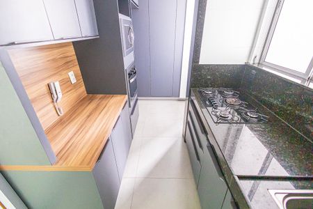 Apartamento à venda com 102m², 3 quartos e 2 vagasCozinha