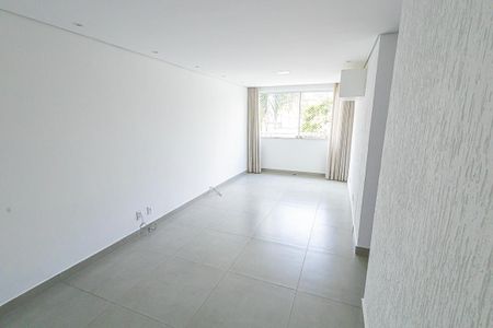 Apartamento à venda com 102m², 3 quartos e 2 vagasSala