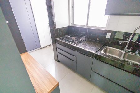 Apartamento à venda com 102m², 3 quartos e 2 vagasCozinha
