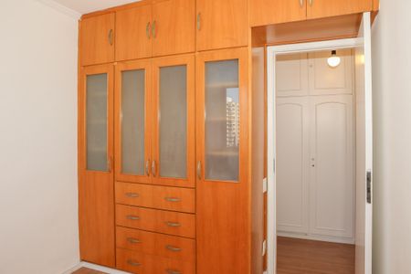 Apartamento para alugar com 98m², 3 quartos e 2 vagas Apartamento para alugar com 98m², 3 quartos e 2 vagasQuarto 3
