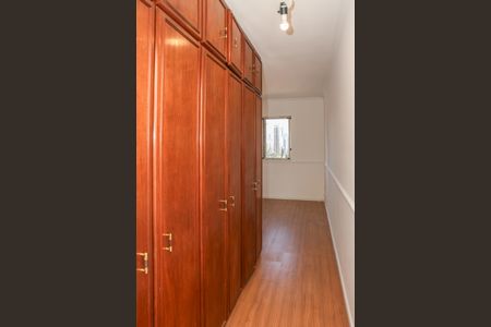 Apartamento para alugar com 98m², 3 quartos e 2 vagas Apartamento para alugar com 98m², 3 quartos e 2 vagasSuíte
