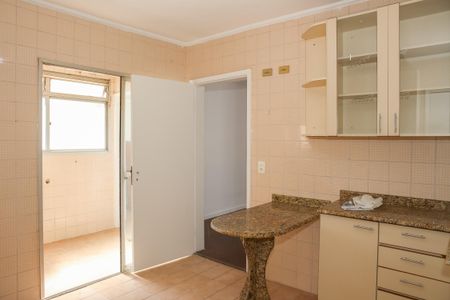 Apartamento para alugar com 98m², 3 quartos e 2 vagas Apartamento para alugar com 98m², 3 quartos e 2 vagasCozinha