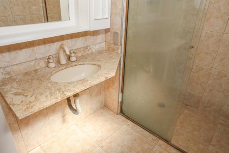 Banheiro da Suite de apartamento para alugar com 3 quartos, 98m² em Perdizes, São Paulo