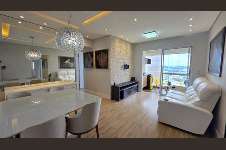 Foto 01 de apartamento para alugar com 2 quartos, 77m² em Conjunto Promorar Raposo Tavares, São Paulo