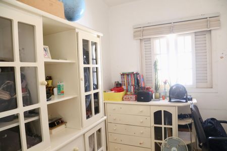 Casa à venda com 250m², 3 quartos e 2 vagasQuarto 3