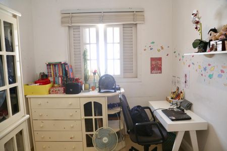 Casa à venda com 250m², 3 quartos e 2 vagasQuarto 3