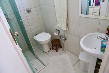 Casa à venda com 250m², 3 quartos e 2 vagasBanheiro 2
