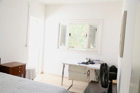 Casa à venda com 250m², 3 quartos e 2 vagasQuarto 2