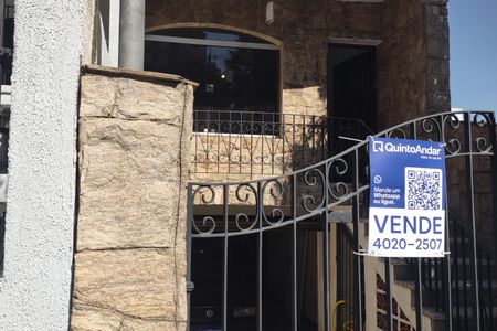 Casa à venda com 170m², 2 quartos e 3 vagasPlaquinha