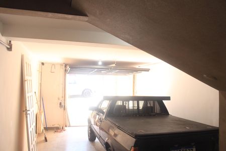 Casa à venda com 170m², 2 quartos e 3 vagasGaragem