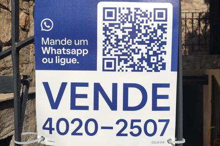 Casa à venda com 170m², 2 quartos e 3 vagasPlaquinha