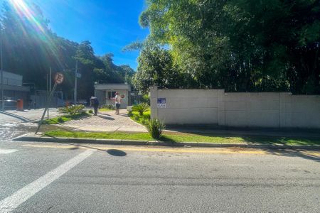 Apartamento para alugar com 49m², 2 quartos e 1 vagaPlaca