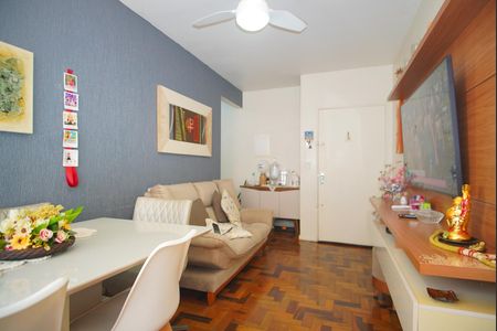Sala de apartamento à venda com 3 quartos, 84m² em Sarandi, Porto Alegre