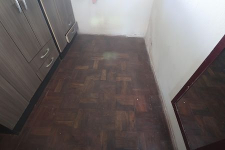Casa à venda com 90m², 5 quartos e 4 vagasQuarto 4