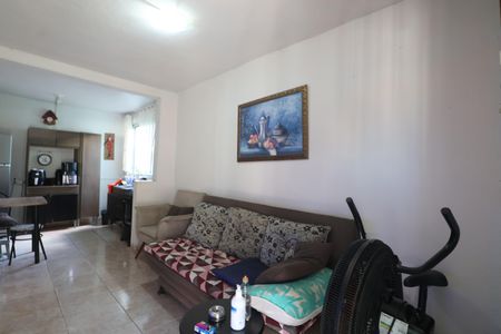 Sala 1 de casa à venda com 5 quartos, 90m² em Estância Velha, Canoas