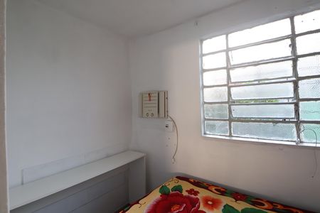 Casa à venda com 90m², 5 quartos e 4 vagasQuarto 3