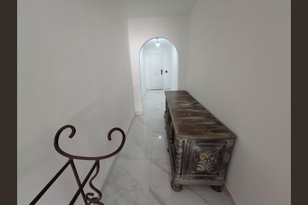 Entrada  de apartamento à venda com 3 quartos, 140m² em Botafogo, Rio de Janeiro