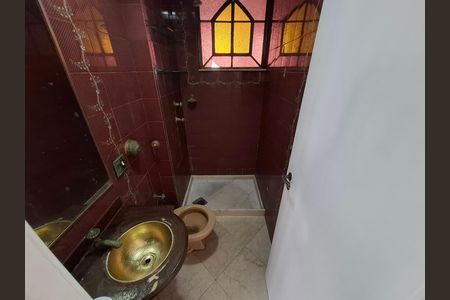 Apartamento para alugar com 140m², 3 quartos e 1 vaga Apartamento para alugar com 140m², 3 quartos e 1 vagaBanheiro