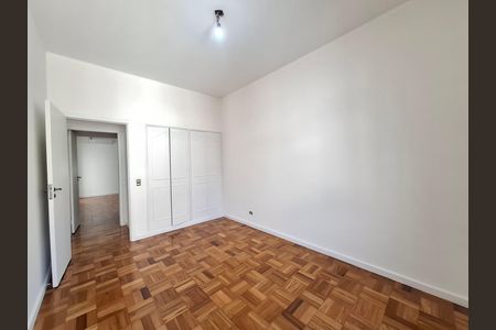 Apartamento para alugar com 140m², 3 quartos e 1 vaga Apartamento para alugar com 140m², 3 quartos e 1 vagaQuarto 2