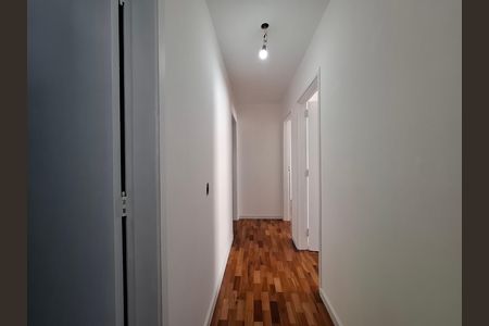 Apartamento para alugar com 140m², 3 quartos e 1 vaga Apartamento para alugar com 140m², 3 quartos e 1 vagaCorredor