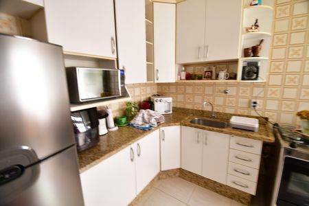 Apartamento à venda com 73m², 2 quartos e 1 vagaCozinha