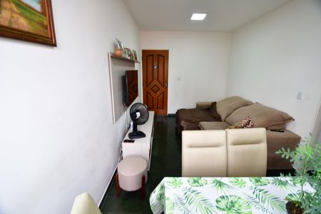 Apartamento à venda com 73m², 2 quartos e 1 vagaSala
