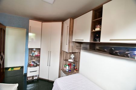 Apartamento à venda com 73m², 2 quartos e 1 vagaQuarto 2