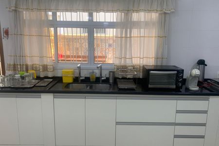 Casa para alugar com 200m², 3 quartos e 2 vagasCozinha