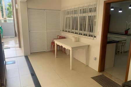 Casa para alugar com 200m², 3 quartos e 2 vagasÁrea de Serviço