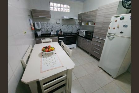 Cozinha de casa à venda com 2 quartos, 300m² em Vila Maria Alta, São Paulo