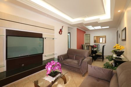 Apartamento à venda com 109m², 2 quartos e 2 vagasSala