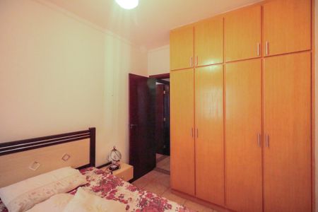 Apartamento à venda com 109m², 2 quartos e 2 vagasQuarto