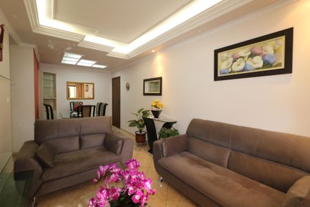 Apartamento à venda com 109m², 2 quartos e 2 vagasSala