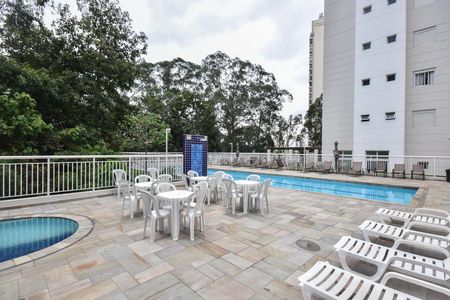 Apartamento à venda com 88m², 2 quartos e 2 vagasPiscina