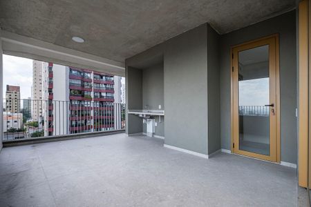 Apartamento à venda com 109m², 2 quartos e 2 vagas Apartamento à venda com 109m², 2 quartos e 2 vagasSala - Varanda