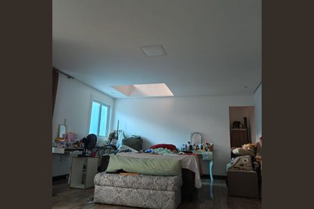 Casa para alugar com 300m², 3 quartos e 4 vagasQuarto