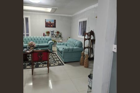 Casa para alugar com 300m², 3 quartos e 4 vagasSala