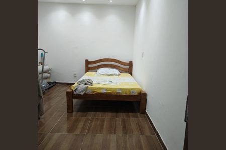 Casa para alugar com 300m², 3 quartos e 4 vagasQuarto