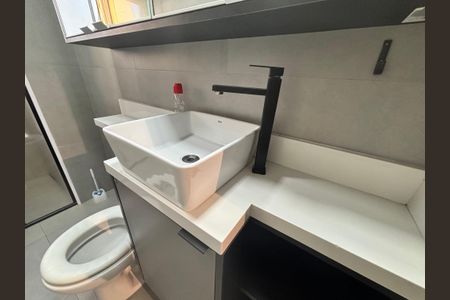 Apartamento para alugar com 60m², 2 quartos e 1 vagaBanheiro